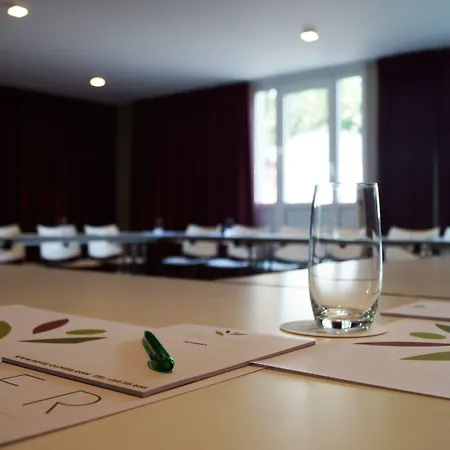 올리비에르 호텔 4*