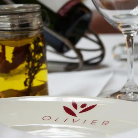 올리비에르 스트라센